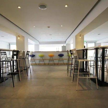 Flora Maria Hotel 3*